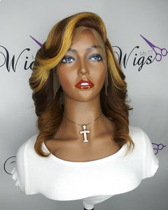 Lace Frontal Wig 4/27